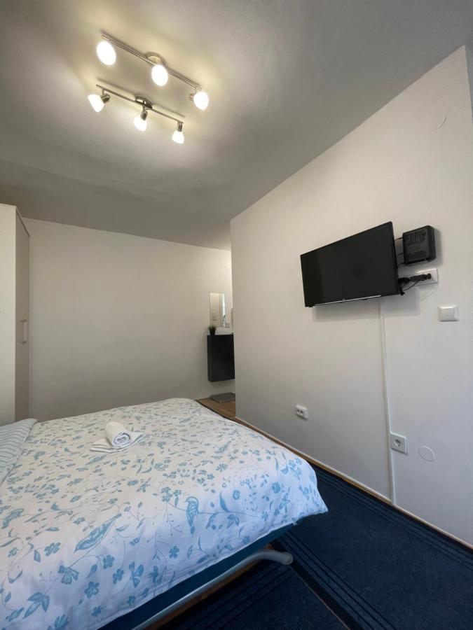 Mona Blue Apartamento Saraievo Exterior foto
